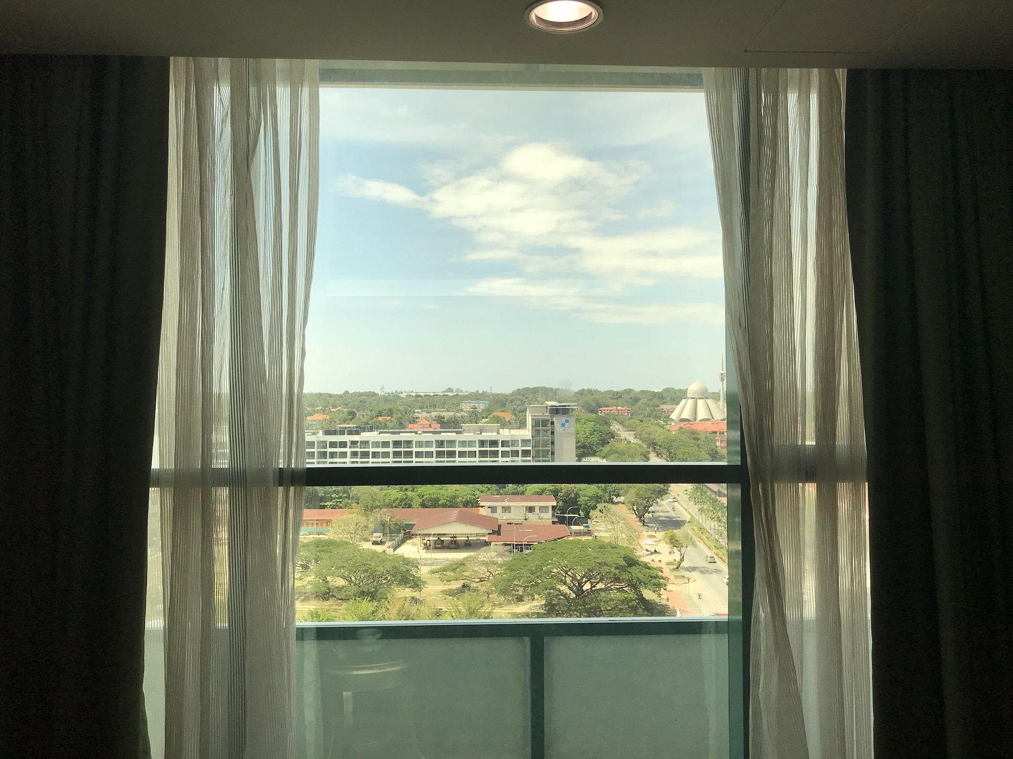 Hotel Aifa Labuan Exterior photo